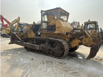 דחפור KOMATSU D85