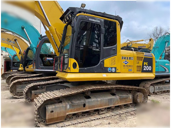 מחפר סורק KOMATSU PC200-8
