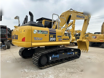 מחפר סורק KOMATSU PC200-8: תמונה 3