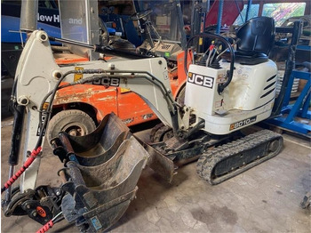 מיני מחפר JCB
