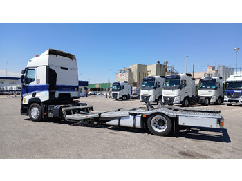משאית הובלה אוטומטית עבור הובלה של מכונות כבדות RENAULT T 520: תמונה 5
