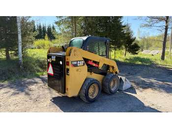 מעמיס היגוי החלקה CAT 226D: תמונה 4