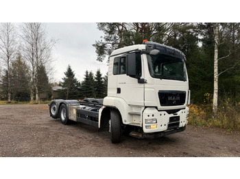 משאית עם שלדת תא MAN TGS 26.360