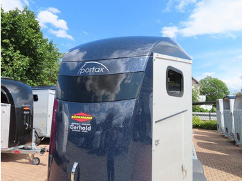 קרון נגרר לסוסים BÖCKMANN