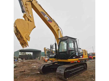 מחפר CATERPILLAR 320D