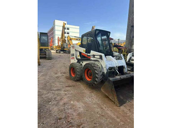 מעמיס היגוי החלקה Second Hand   BOBCAT S300 Skid-steer Loader with Very Good Performance Is for Sale at a Low Price: תמונה 3