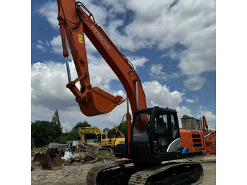 מחפר HITACHI ZX200