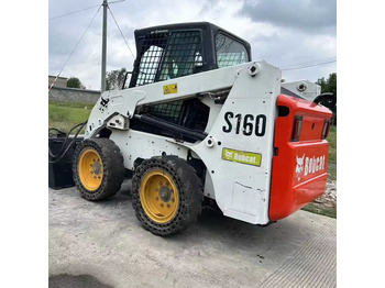 מעמיס היגוי החלקה BOBCAT S160