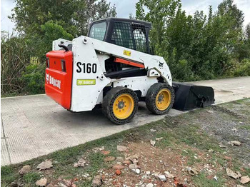 מעמיס היגוי החלקה USED BOBCAT S160 Skid-steer Loader with Very Good Performance Is for Sale at a Low Price.: תמונה 4