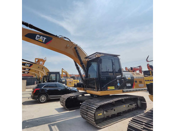 מחפר CATERPILLAR 320E