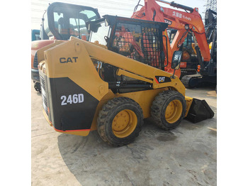 מעמיס היגוי החלקה CATERPILLAR 226B