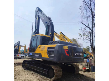 מחפר VOLVO EC210