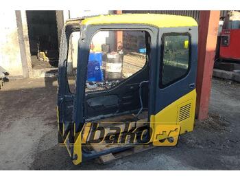 תא KOMATSU