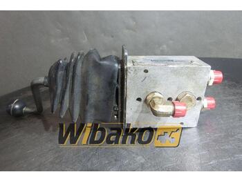 תא ופנים הרכב EATON / VICKERS