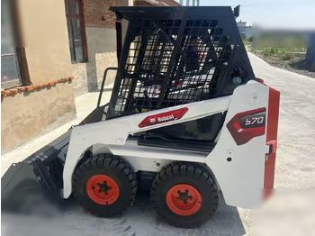 מעמיס היגוי החלקה BOBCAT S70