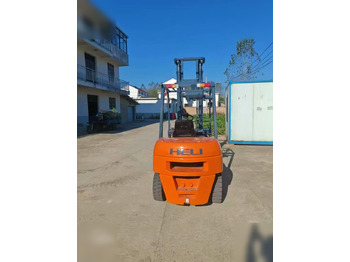 מלגזת סולר HELI HFG35: תמונה 3