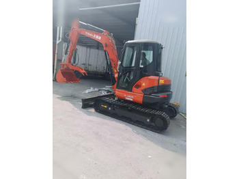 מיני מחפר KUBOTA