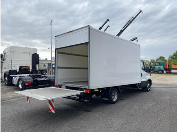 כלי רכב מסחרי עם לוח IVECO DAILY 35C16: תמונה 4