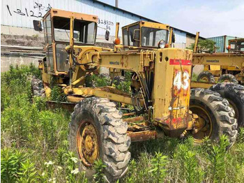 הַחכָּרָה  Japan Komatsu GD511 Motor Grader Cheap Price Komatsu Road Grader GD511 Good Condition in China Japan Komatsu GD511 Motor Grader Cheap Price Komatsu Road Grader GD511 Good Condition in China: תמונה 3