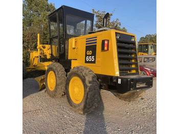 מפלסת KOMATSU