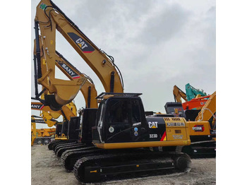מחפר סורק CATERPILLAR 323D2L