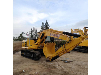 מחפר KOMATSU PC130
