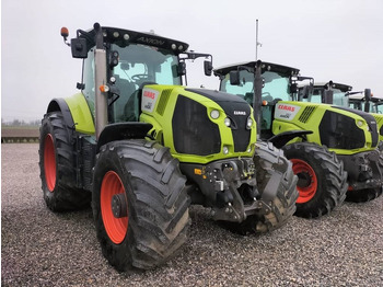 טרקטור חקלאי CLAAS Axion 830