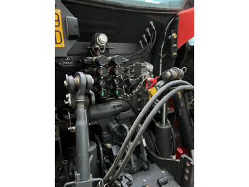הַחכָּרָה Kubota M 6-141  Kubota M 6-141: תמונה 3 הַחכָּרָה Kubota M 6-141  Kubota M 6-141: תמונה 3