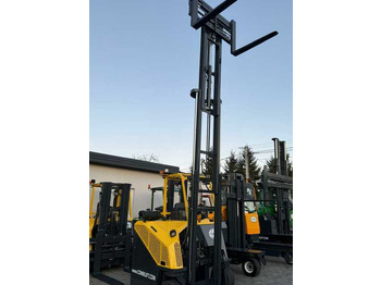 משאית הגעה ב-4 דרכים COMBILIFT