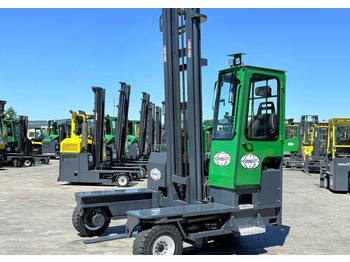 משאית הגעה ב-4 דרכים COMBILIFT
