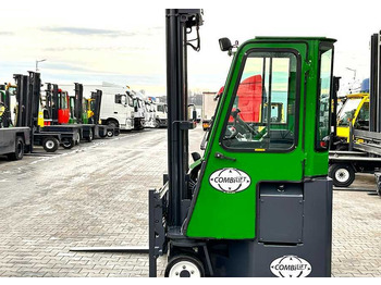 משאית הגעה ב-4 דרכים Combilift Combilift C3000CB - DUPLEX 4000mm - Year 2015 - / CABIN - HEATING / ONLY 6546 MTH / EXCELLENT CONDITION / LIKE NEW!: תמונה 3