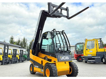 מפעיל טלסקופי JCB