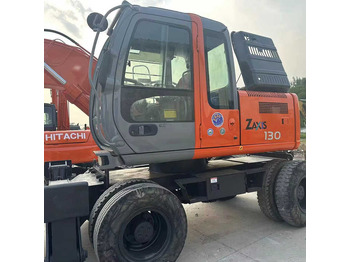מחפר HITACHI ZX130W