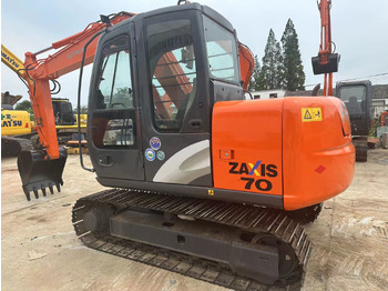 מחפר HITACHI ZX70