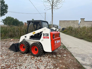 מעמיס היגוי החלקה BOBCAT S130: תמונה 4