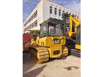 דחפור CATERPILLAR D3K: תמונה 2