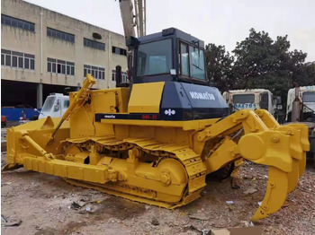 דחפור KOMATSU D85