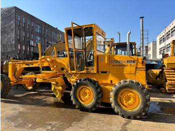 מפלסת KOMATSU