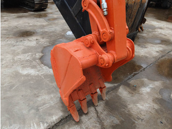 מיני מחפר KUBOTA U35: תמונה 3