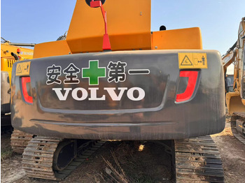 מחפר סורק VOLVO EC250D: תמונה 5