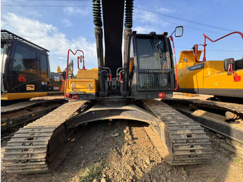 מחפר סורק VOLVO EC250D: תמונה 4