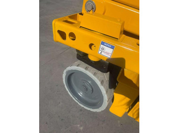 מעלית מספריים Haulotte OPTIMUM 8AC: תמונה 5