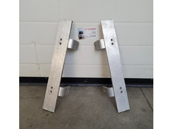 גוף וחלק חיצוני VOLVO FH