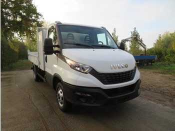 כלי רכב מסחרי מזהיר IVECO Daily 35c16
