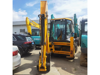 מחפרון JCB 3CX