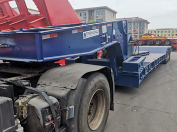 סמיטריילר עם מטען נמוך TITAN 80 Ton Lowboy Semi Trailer for Sale in Tanzania: תמונה 3