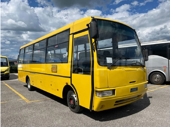 אוטובוס בית ספר IVECO