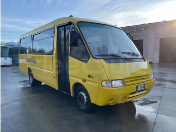 אוטובוס בית ספר IVECO