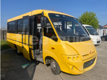 אוטובוס בית ספר IVECO