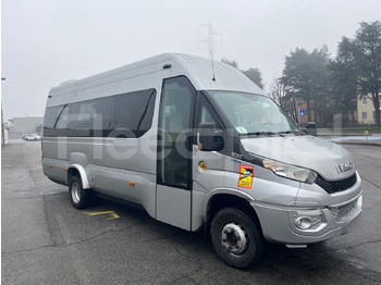 אוטובוס פרברים IVECO Daily